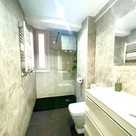 Moderno Cerca Del Metro Lägenhet *