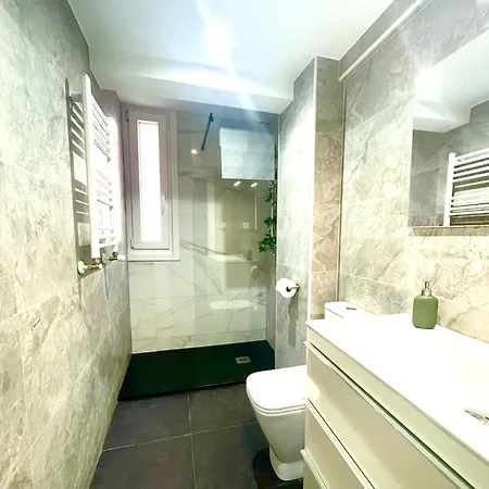 Moderno Cerca Del Metro Apartment *