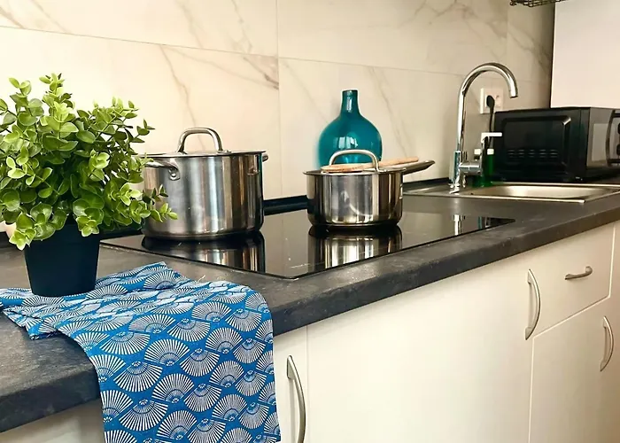 Moderno Cerca Del Metro ビルバオ